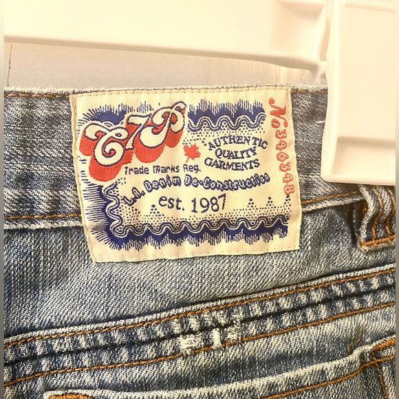 Chip & Pepper Denim Distressed Mini Skirt - Picture 3 of 7